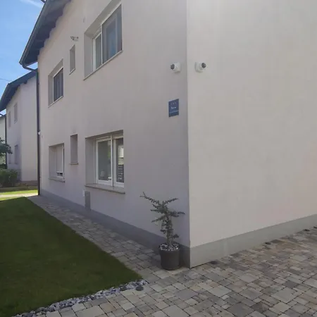 Apartment Lumani With Free Parking *