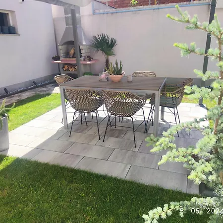Apartment Lumani With Free Parking Zagreb