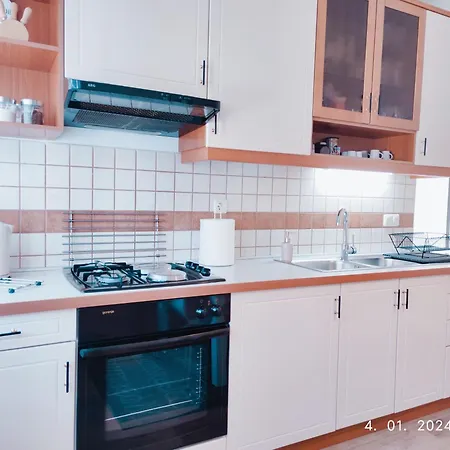 Apartment Lumani With Free Parking *